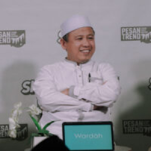 Ustadz Hannan Attaki